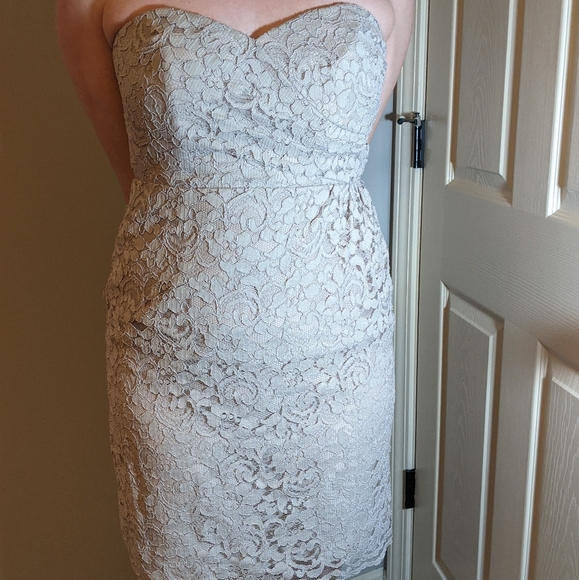 David's Bridal Mauve Pink Lace Bridesmaid Dress Size 8 - Picture 1 of 7